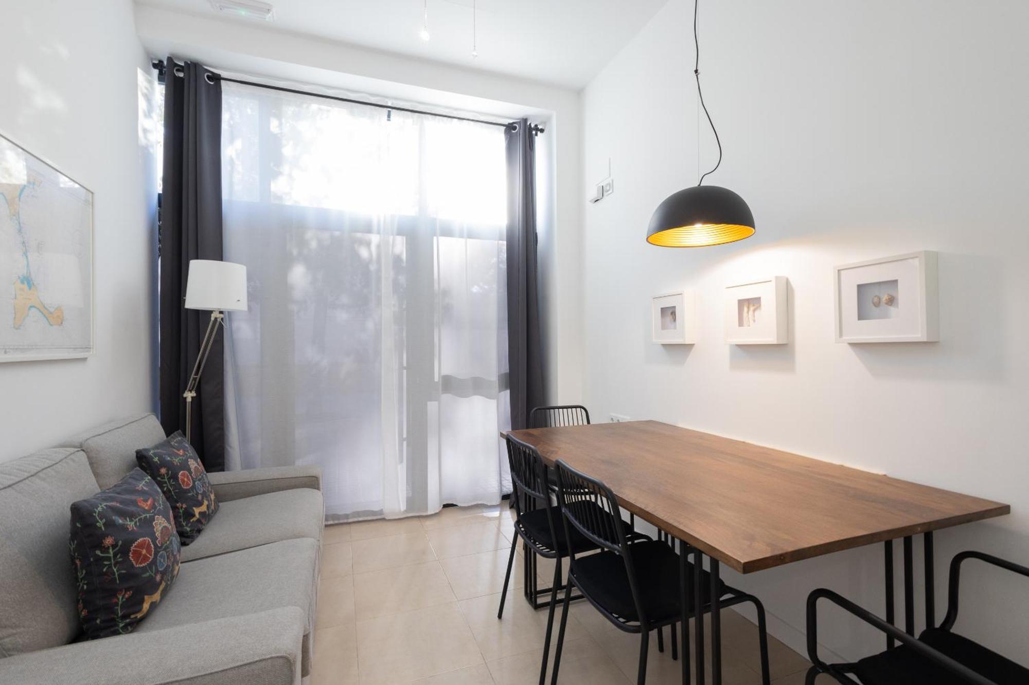 Florit Flats - The Pitiusas Rooms Valencia Eksteriør bilde