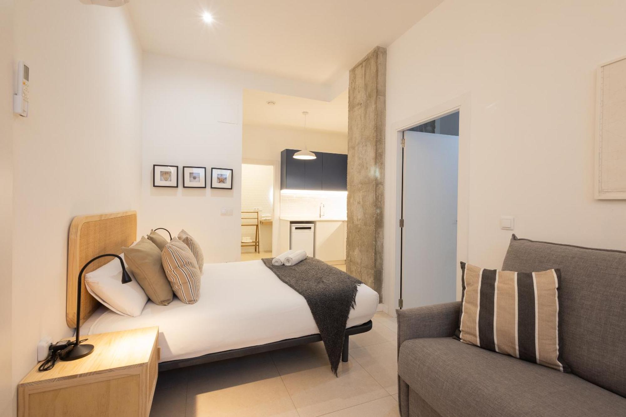 Florit Flats - The Pitiusas Rooms Valencia Eksteriør bilde