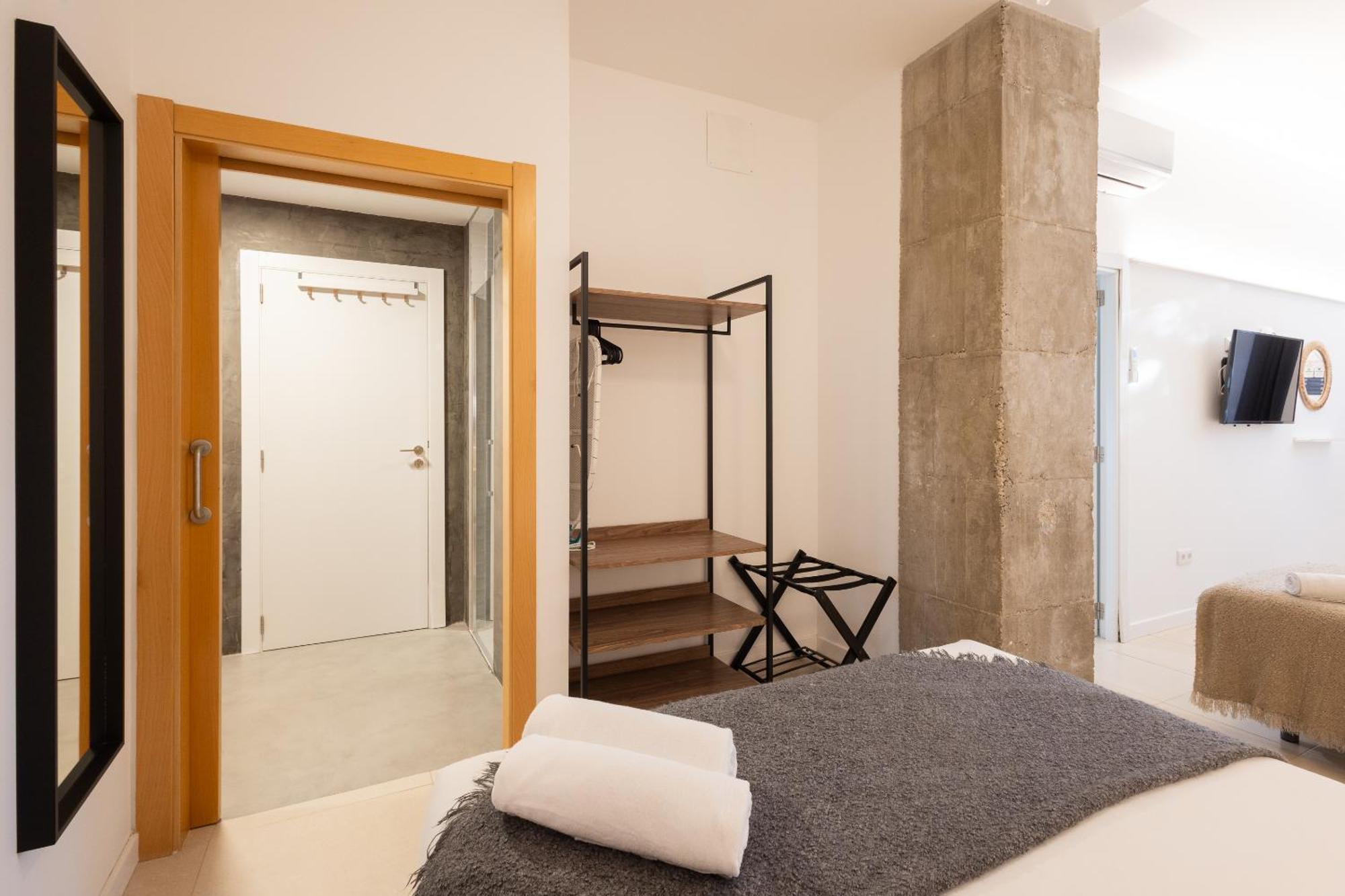 Florit Flats - The Pitiusas Rooms Valencia Eksteriør bilde